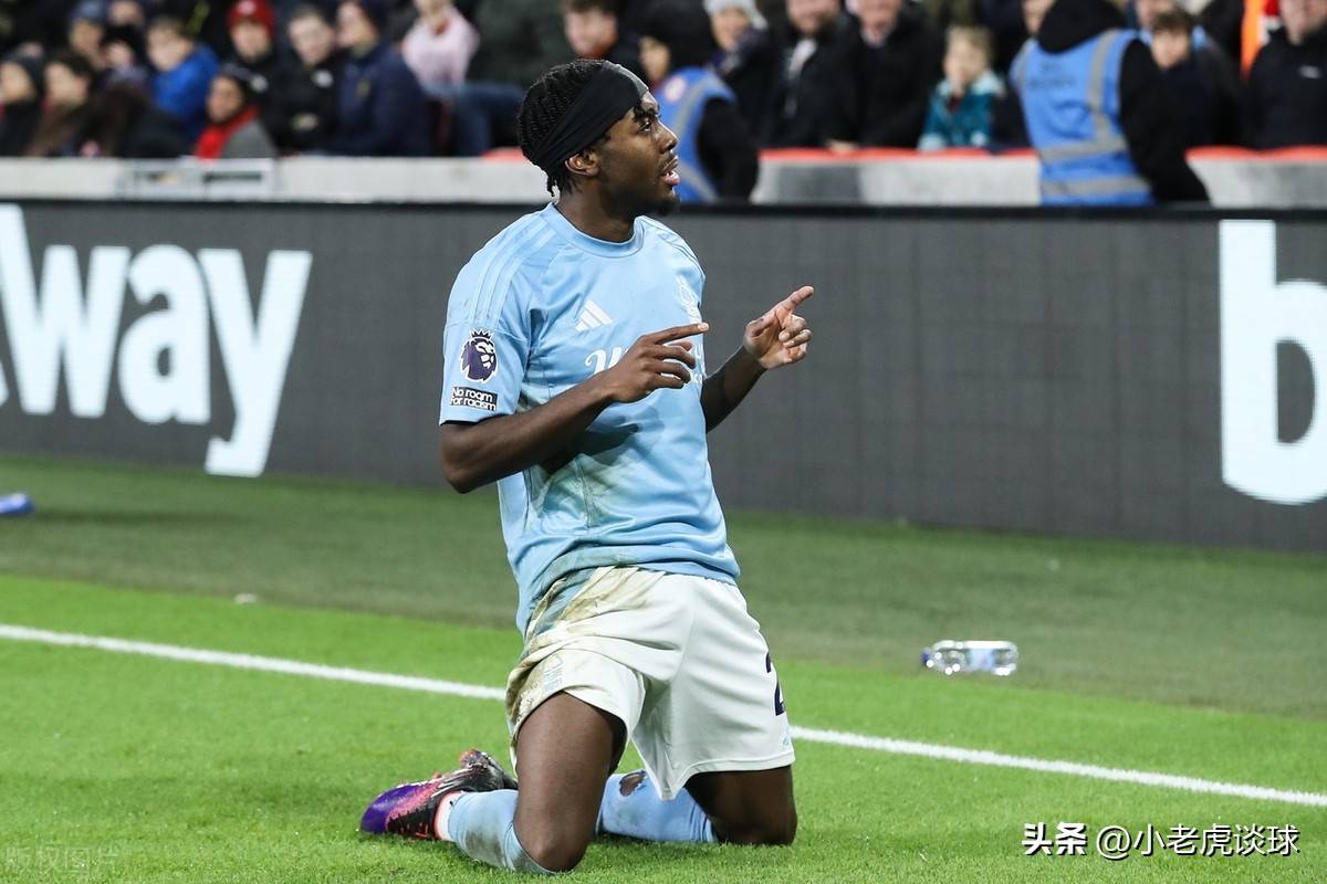 英超豪门夺得胜利登顶积分榜，引发热议的简单介绍